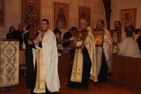 Host priest Fr. Dimitri Darwich leading the procession of icons.